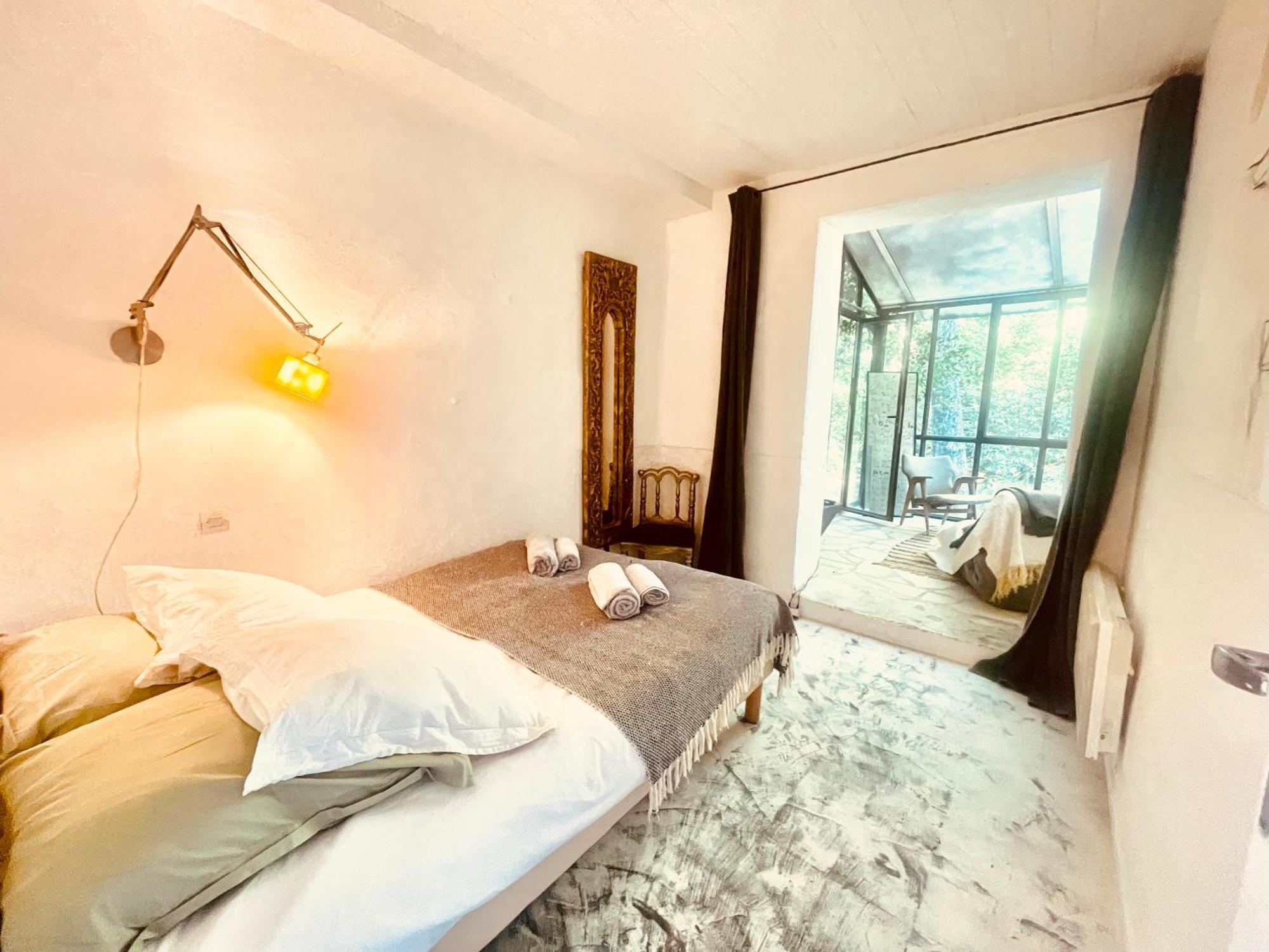 La Maisonnette Du Parc - Piscine - Tennis Apartment *