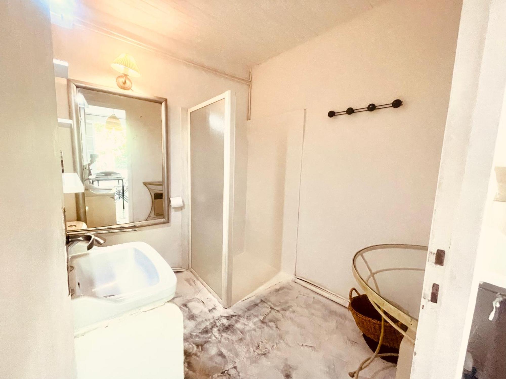 La Maisonnette Du Parc - Piscine - Tennis Apartment Nîmes
