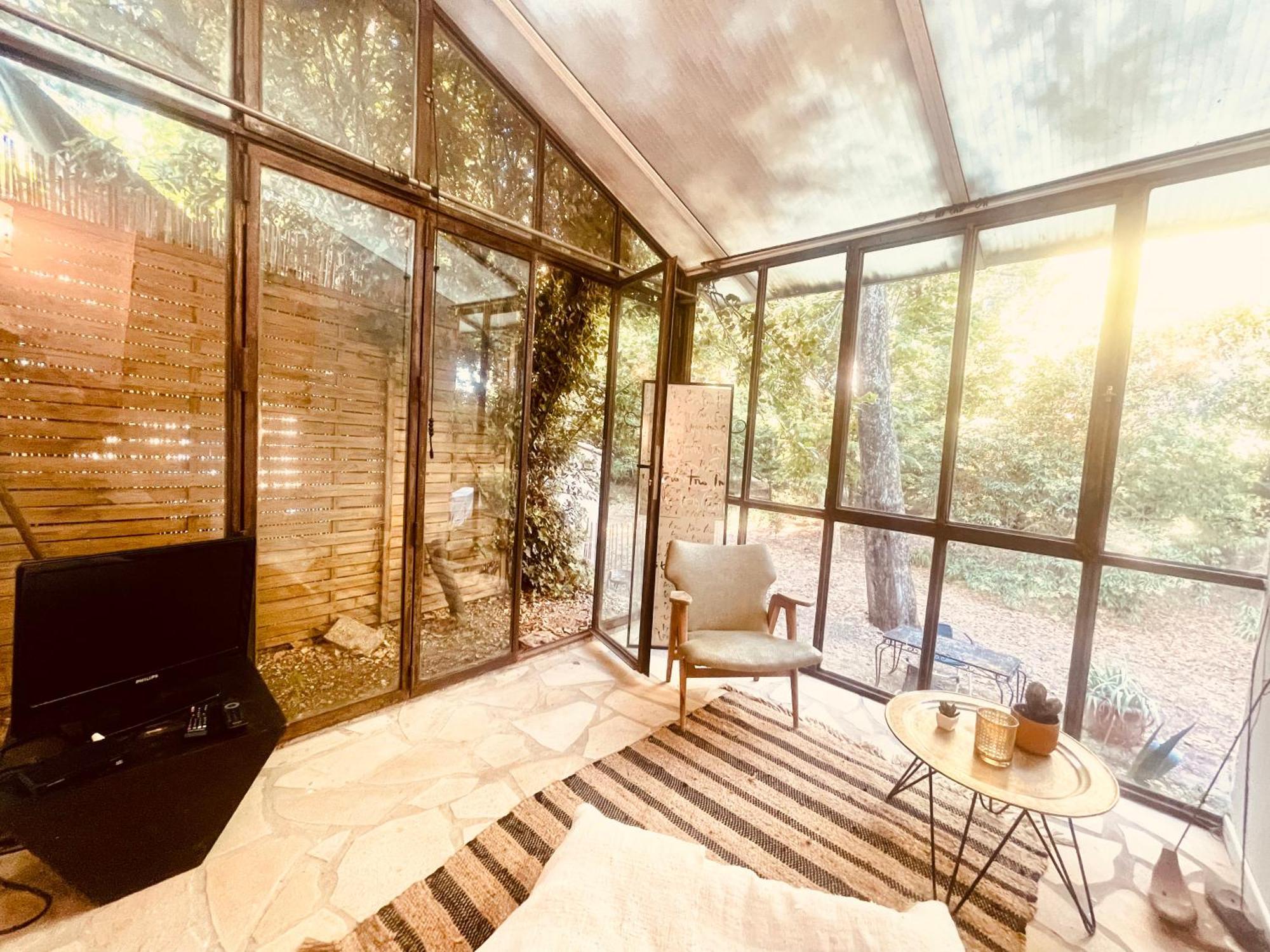 La Maisonnette Du Parc - Piscine - Tennis Apartment Nîmes